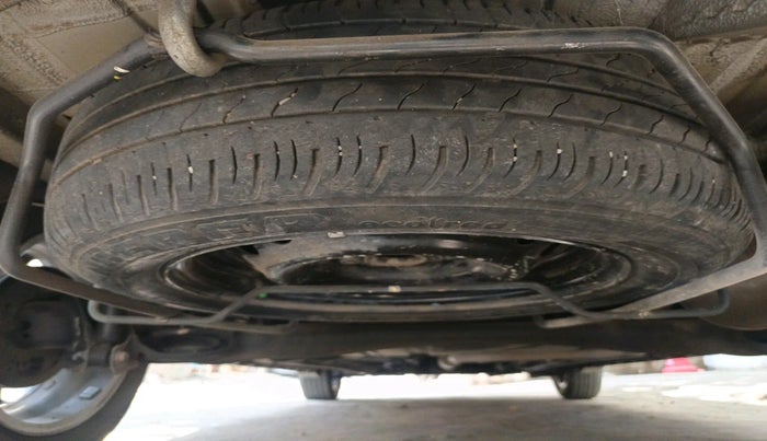 2022 Maruti XL6 ALPHA AT, Petrol, Automatic, 53,659 km, tyre