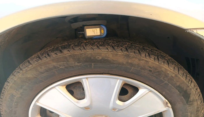 2011 Ford Fiesta EXI 1.4 DIESEL, Diesel, Manual, 1,03,118 km, tyre