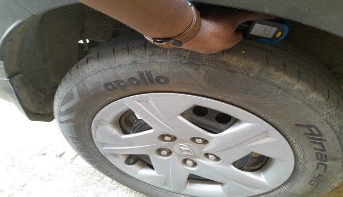 2020 Hyundai VENUE S 1.2, Petrol, Manual, 47,801 km, tyre