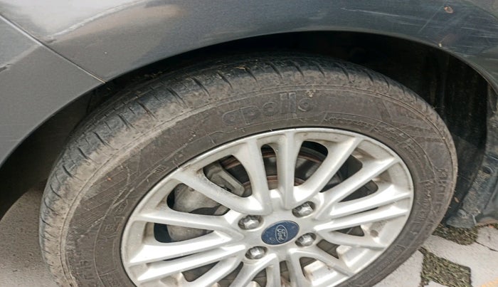 2019 Ford Figo Aspire TITANIUM1.5 DIESEL, Diesel, Manual, 1,10,447 km, tyre