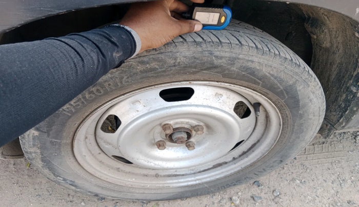 2021 Nissan MAGNITE XE, Petrol, Manual, 91,959 km, tyre