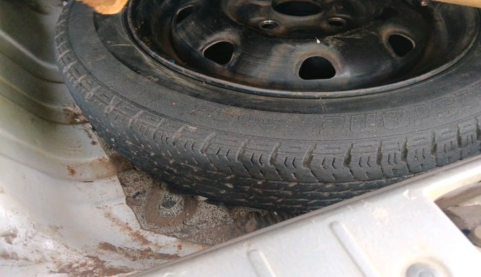 2011 Maruti Alto K10 VXI, Petrol, Manual, 1,01,461 km, tyre