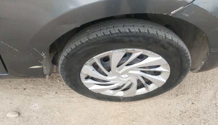 2012 Tata Indica Vista VX QUADRAJET, Diesel, Manual, 91,944 km, tyre