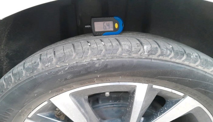 2023 Skoda SLAVIA STYLE 1.5L TSI DSG, Petrol, Automatic, 28,162 km, tyre