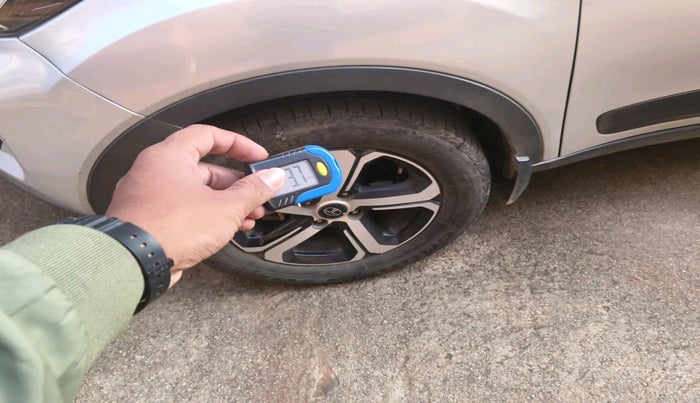 2021 Tata NEXON XZ PLUS PETROL, Petrol, Manual, 35,912 km, tyre