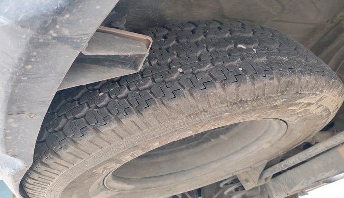 2019 Tata Harrier XZ 2.0L, Diesel, Manual, 1,06,818 km, tyre
