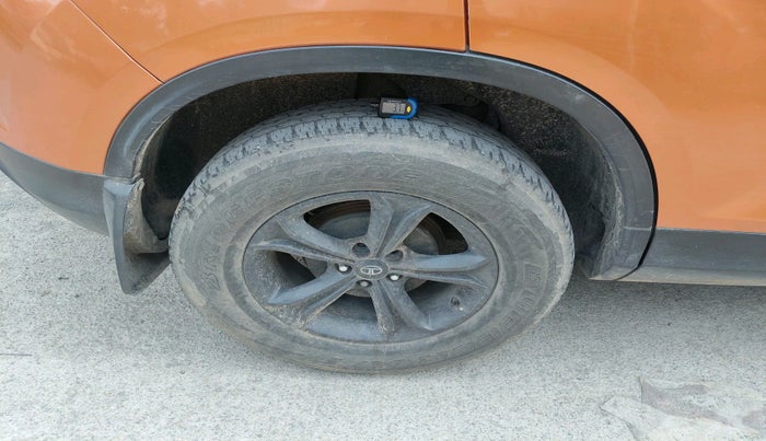 2019 Tata Harrier XZ 2.0L, Diesel, Manual, 1,06,818 km, tyre