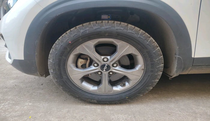 2022 KIA SELTOS HTK PLUS 1.5 IMT, Petrol, Manual, 70,911 km, tyre