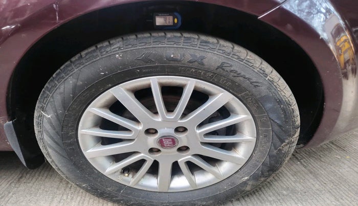 2013 Fiat Linea DYNAMIC 1.4 L T JET, Petrol, Manual, 1,05,002 km, tyre
