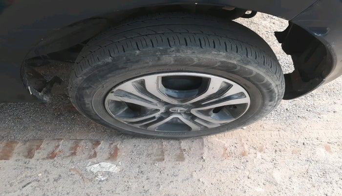 2022 Tata Tiago XT CNG, Petrol, Manual, 1,53,331 km, tyre