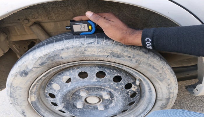 2016 Maruti Wagon R 1.0 VXI, Petrol, Manual, 84,008 km, tyre