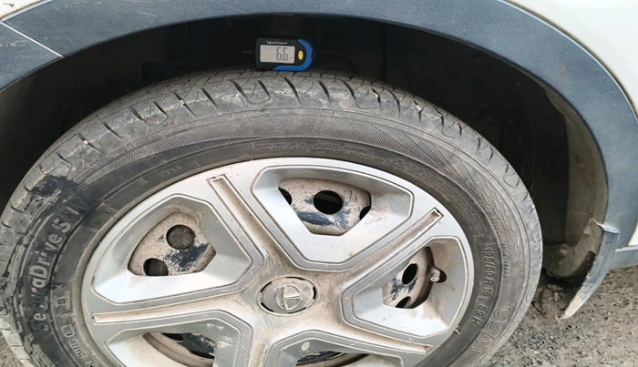 2021 Tata NEXON XM SUNROOF PETROL, Petrol, Manual, 74,775 km, tyre