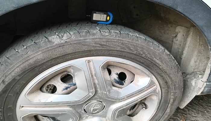 2021 Tata NEXON XM SUNROOF PETROL, Petrol, Manual, 74,775 km, tyre