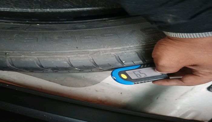 2016 Hyundai Creta SX PLUS 1.6 PETROL, Petrol, Manual, 61,465 km, tyre