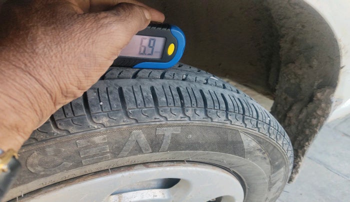 2016 Tata Nano TWIST XT, Petrol, Manual, 69,098 km, tyre