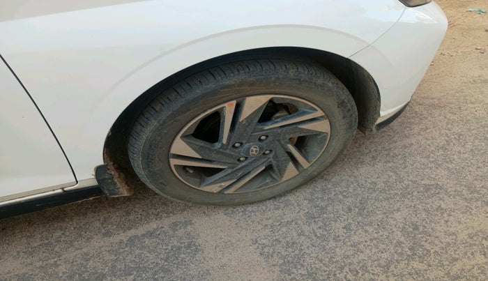 2022 Hyundai NEW I20 ASTA (O) 1.2 MT, Petrol, Manual, 33,378 km, tyre