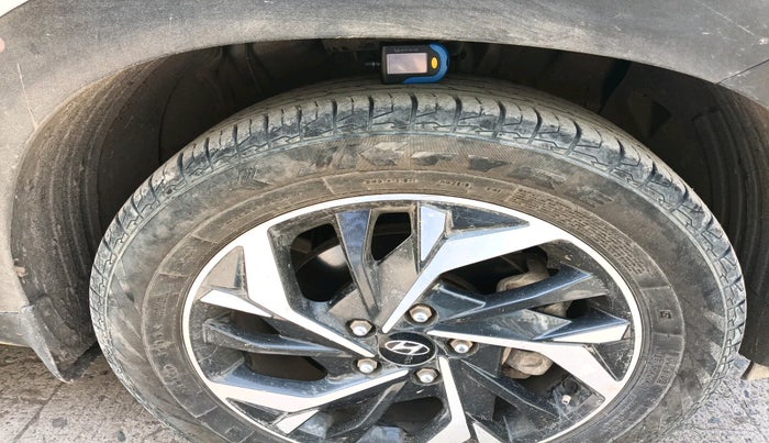 2021 Hyundai Creta E 1.5 DIESEL, Diesel, Manual, 1,30,570 km, tyre
