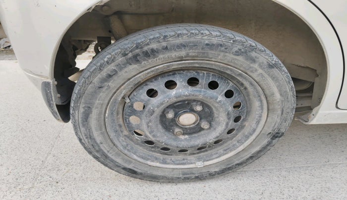 2012 Maruti Wagon R 1.0 VXI, Petrol, Manual, 68,005 km, tyre