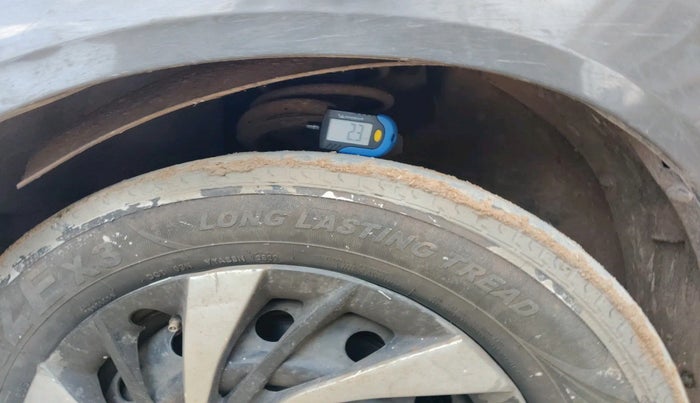 2012 Maruti Ritz VDI, Diesel, Manual, 1,27,497 km, tyre