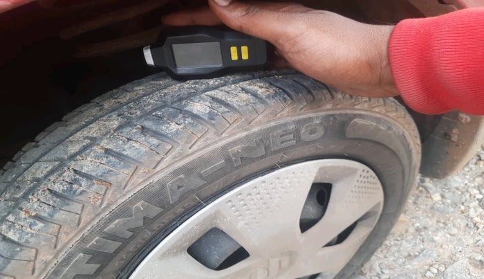 2022 Maruti Alto K10 VXI, Petrol, Manual, 18,592 km, tyre