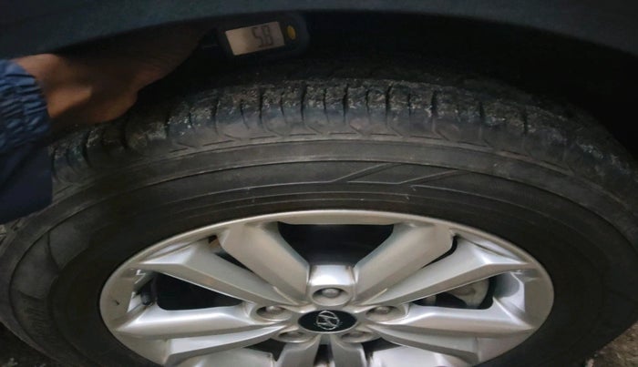 2016 Hyundai Creta SX PLUS 1.6 PETROL, Petrol, Manual, 55,693 km, tyre