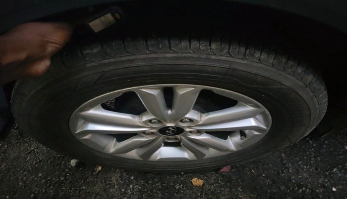 2016 Hyundai Creta SX PLUS 1.6 PETROL, Petrol, Manual, 55,693 km, tyre