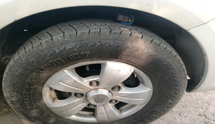 2018 Tata Safari Storme 2.2 VX 4X2, Diesel, Manual, 83,341 km, tyre