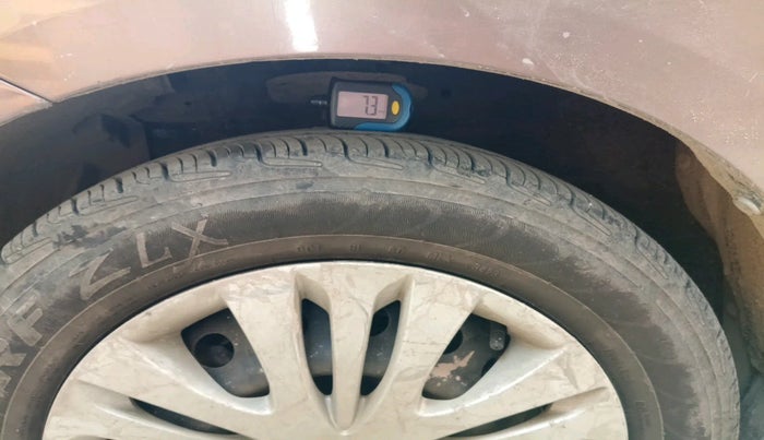 2014 Maruti Ertiga VXI, Petrol, Manual, 41,179 km, tyre
