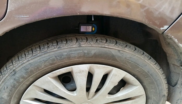 2014 Maruti Ertiga VXI, Petrol, Manual, 41,179 km, tyre