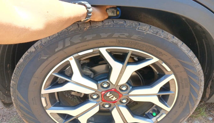 2019 KIA SELTOS GTX PLUS 1.4 PETROL, Petrol, Manual, 1,21,749 km, tyre