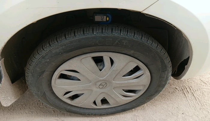 2011 Tata Indica Vista VX QUADRAJET, Diesel, Manual, 89,722 km, tyre