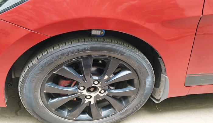 2017 Hyundai Verna 1.6 VTVT SX, Petrol, Manual, 51,319 km, tyre