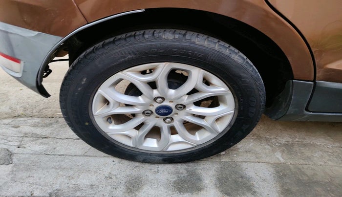 2015 Ford Ecosport TITANIUM 1.5L DIESEL, Diesel, Manual, 91,194 km, tyre