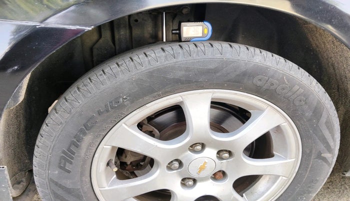 2013 Chevrolet Cruze LT, Diesel, Manual, 49,711 km, tyre