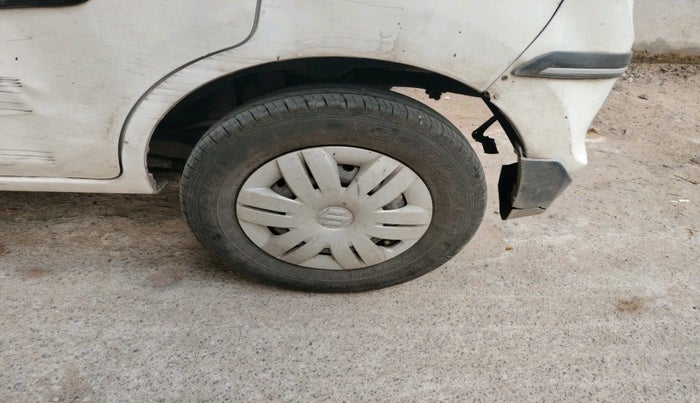 2020 Maruti Alto VXI, Petrol, Manual, 74,607 km, tyre