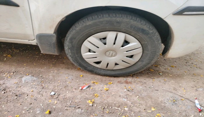 2020 Maruti Alto VXI, Petrol, Manual, 74,607 km, tyre