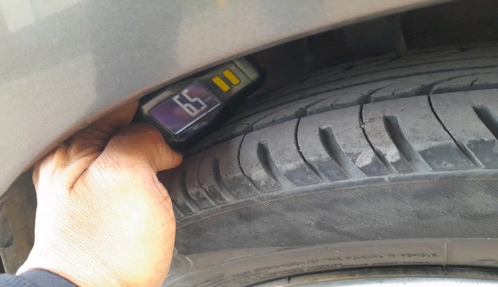 2018 Hyundai Grand i10 SPORTZ 1.2 KAPPA VTVT, Petrol, Manual, 81,897 km, tyre