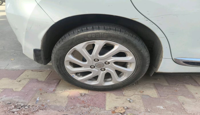 2023 Maruti Baleno  ZETA CNG 1.2L, Petrol, Manual, 66,619 km, tyre