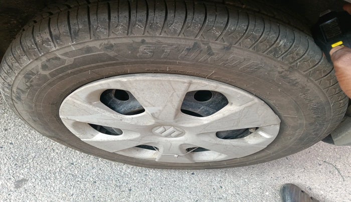2010 Maruti Ritz VXI, Petrol, Manual, 81,539 km, tyre