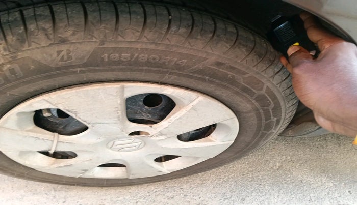 2010 Maruti Ritz VXI, Petrol, Manual, 81,539 km, tyre