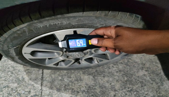 2017 Hyundai i20 Active 1.2 S, Petrol, Manual, 55,415 km, tyre