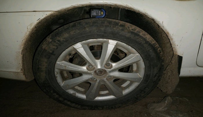 2011 Tata Indigo ECS VX CR4, Diesel, Manual, 67,598 km, tyre