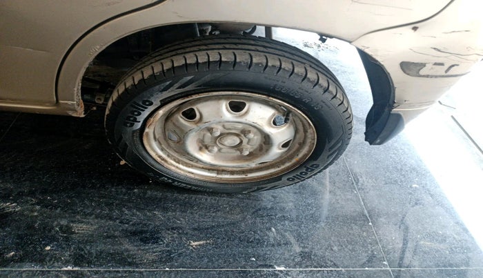 2010 Maruti Alto K10 LXI, Petrol, Manual, 74,555 km, tyre