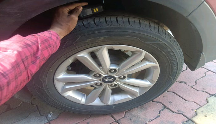 2016 Hyundai Creta SX 1.6 DIESEL, Diesel, Manual, 1,32,000 km, tyre