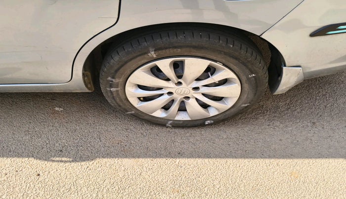 2012 Maruti Ertiga VDI, Diesel, Manual, 53,200 km, tyre