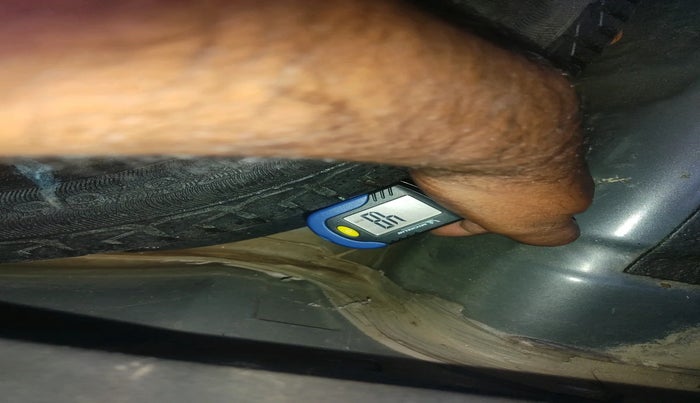 2017 Ford New Figo AMBIENTE 1.2 PETROL ABS, Petrol, Manual, 47,792 km, tyre