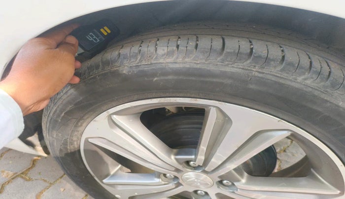 2019 Hyundai Verna 1.6 VTVT SX, Petrol, Manual, 1,01,572 km, tyre