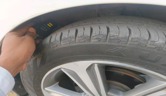 2019 Hyundai Verna 1.6 VTVT SX, Petrol, Manual, 1,01,572 km, tyre