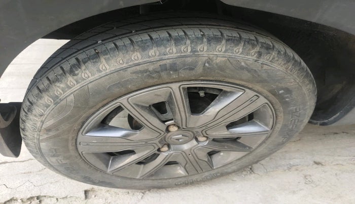 2021 Renault Kwid CLIMBER 1.0 (O), Petrol, Manual, 43,769 km, tyre