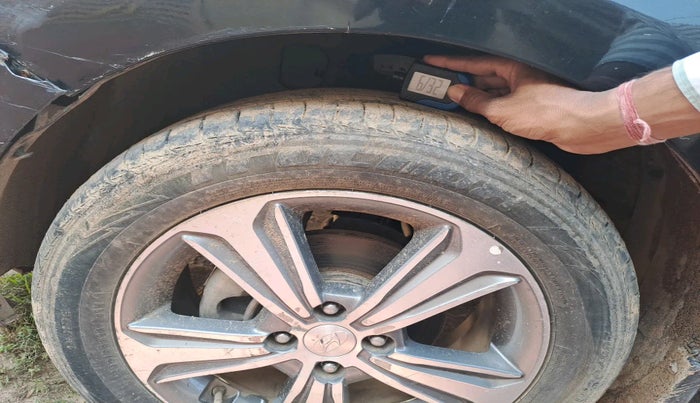 2019 Hyundai Verna 1.6 VTVT SX, Petrol, Manual, 81,317 km, tyre